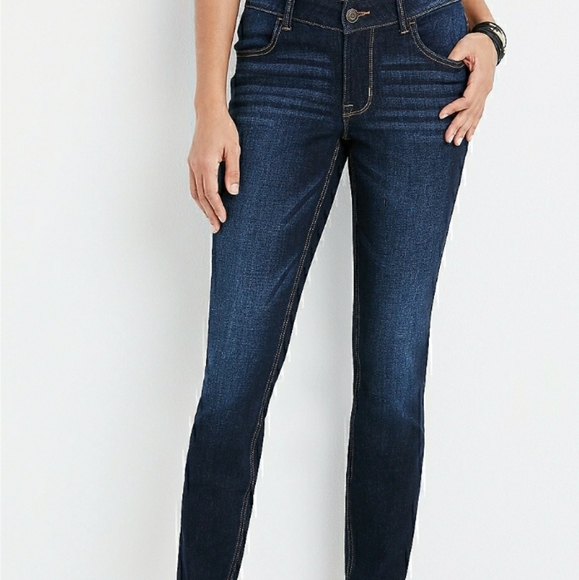 Jeans - Picture 4 of 4